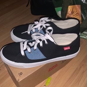 Levi’s Sneakers